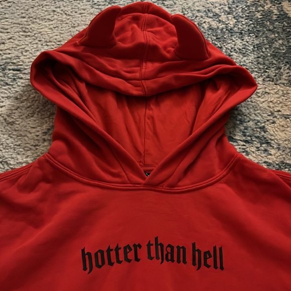 “Hotter than hell” hoodie - Picture 3 of 3